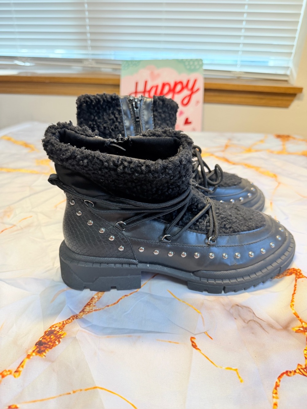 JustFab boots size 8